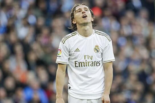 今年的欧冠就看到这！2025年欧冠全部比赛战罢，明年1月重启